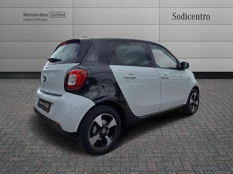 Usado Smart ForFour 90 HP (66 kW) 2019 Branco Citadino