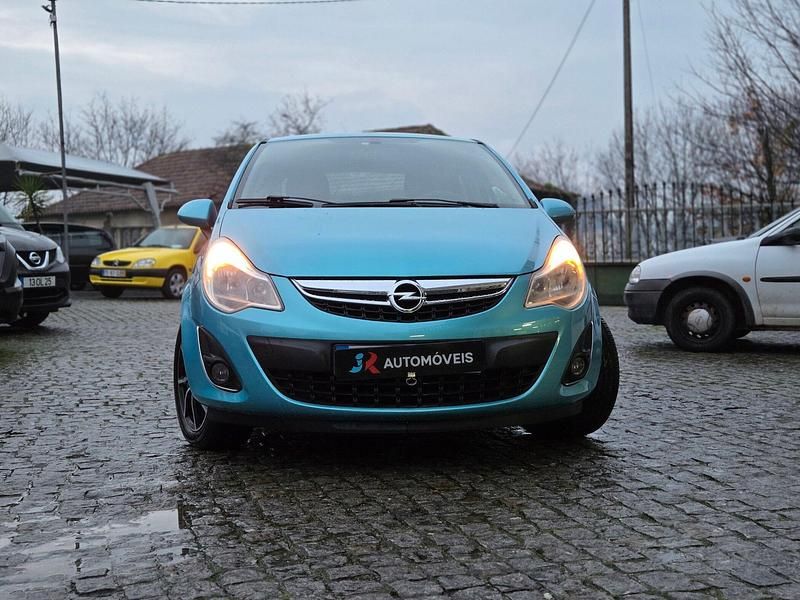 Usado Opel Corsa 85 HP (62 kW) 2011 Azul Citadino
