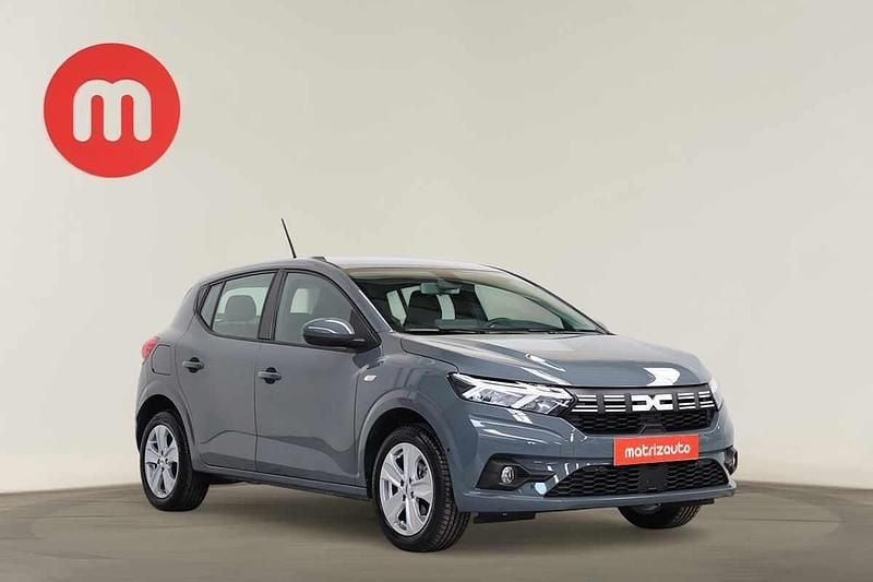 Cinzento Usado 2024 Dacia Sandero Citadino | € 16.499 (Bom preço) - Imagem 1/4