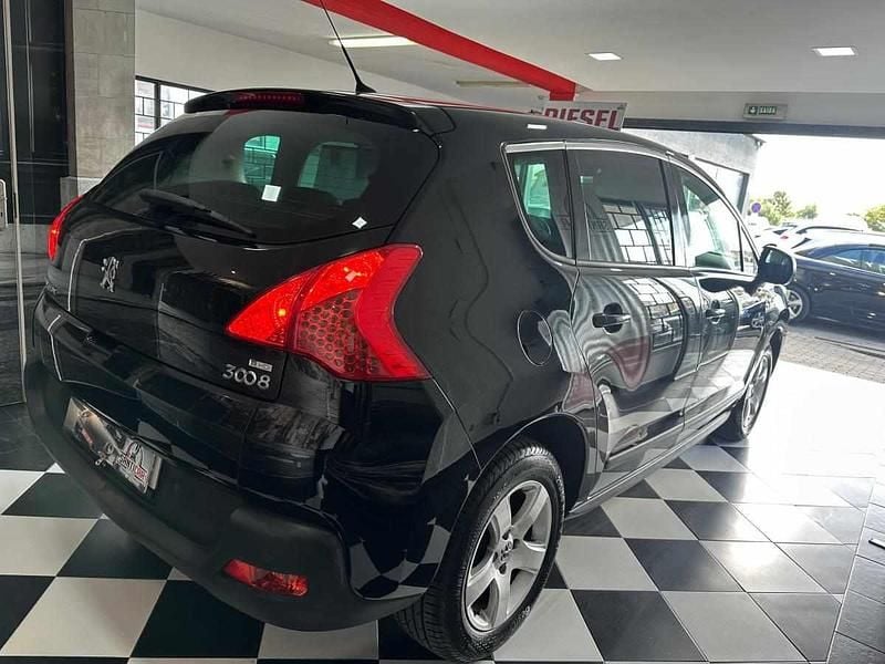 Usado Jaguar F-Pace Portfolio 180 HP (132 kW) 2017 Cinza SUV