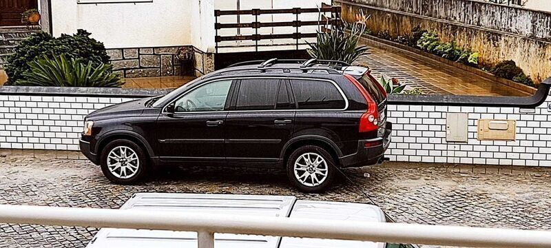 Usado 2004 Volvo XC90 SUV | € 9.700 - Imagem 1/4