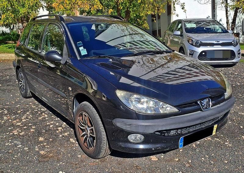 Usado 2004 Peugeot 206 Carrinha | € 1.950 (Preço justo) - Imagem 1/4