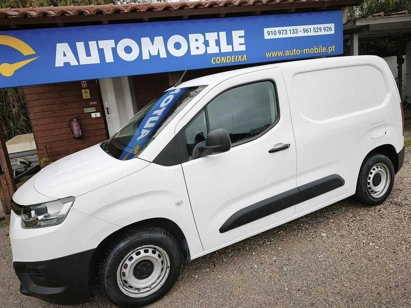 Branco Usado 2020 Toyota Proace Van | € 10.950 (Preço justo) - Imagem 1/4