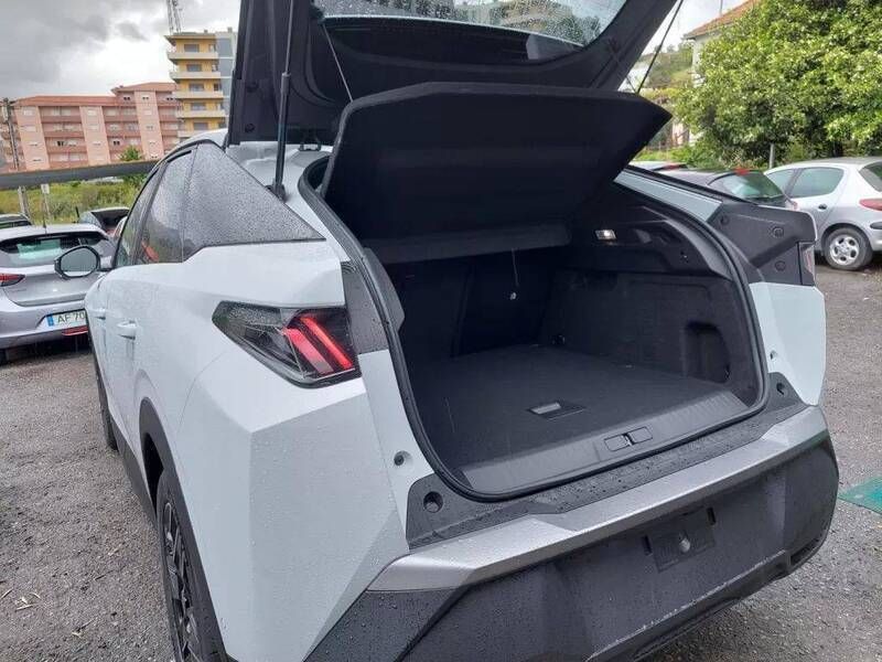 Branco Novo 2025 Peugeot 3008 | € 38.000 - Imagem 1/4