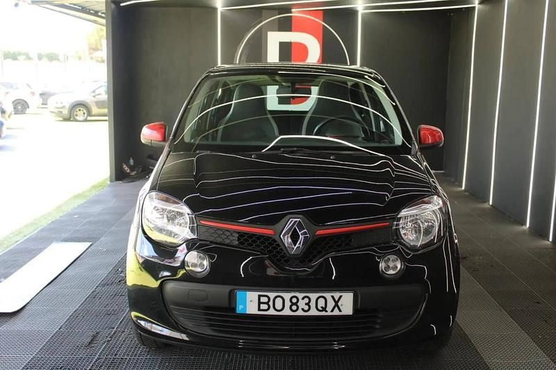 Usado Renault Twingo 70 HP (51 kW) 2015 Preto Citadino