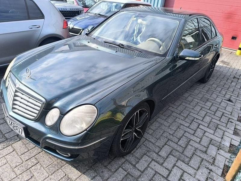Usado 2008 Mercedes E280 | € 2.950 - Imagem 1/4