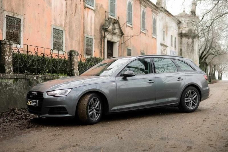 Cinzento Usado 2017 Audi A4 Carrinha | € 23.850 (Preço justo) - Imagem 1/4