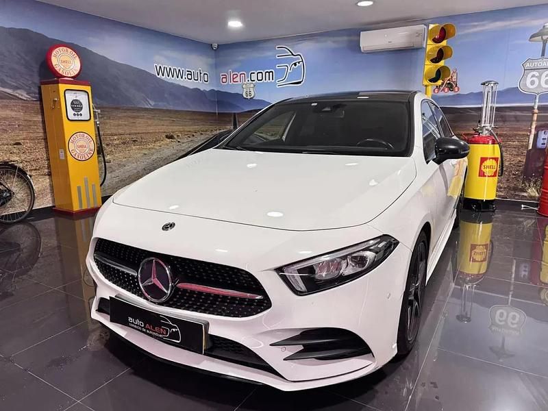 Usado Mercedes A180 AMG line 116 HP (85 kW) 2018 Branco