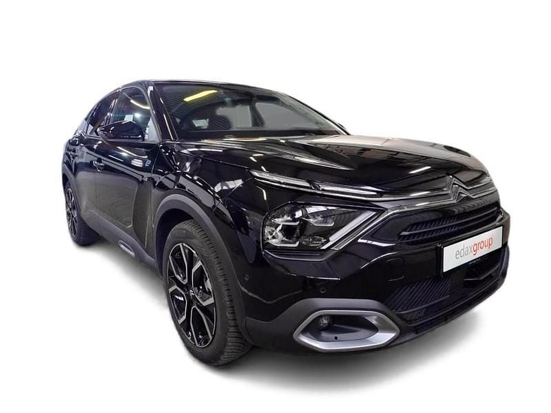 Usado Citroën e-C4 100 kW (136 HP) 2024 Preto Sedan