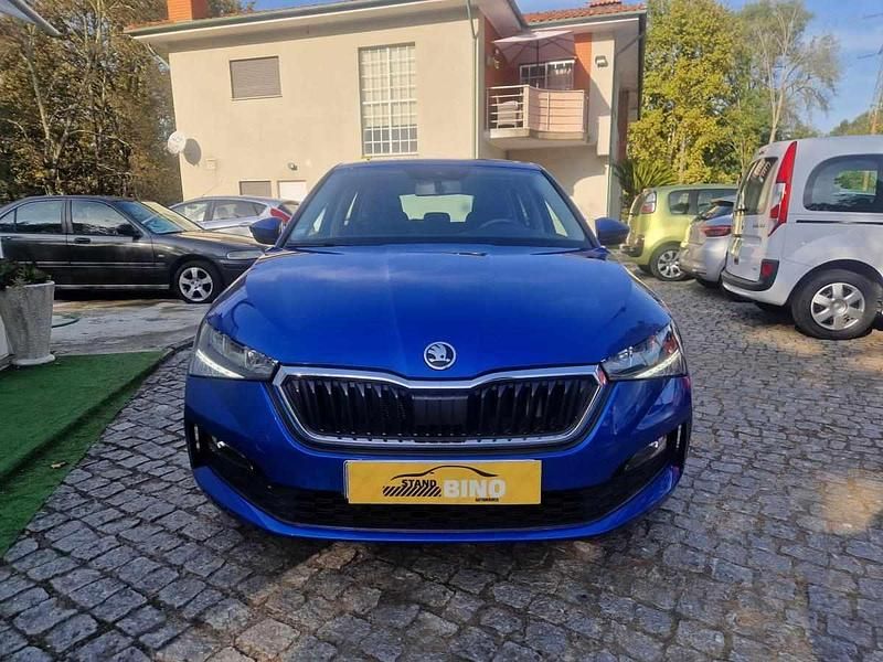 Usado Skoda Scala 116 HP (85 kW) 2021 Azul Citadino