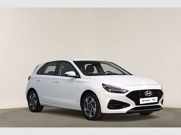 Branco Usado 2024 Hyundai i30 Style Carrinha | € 21.990 (Preço justo) - Imagem 1/4