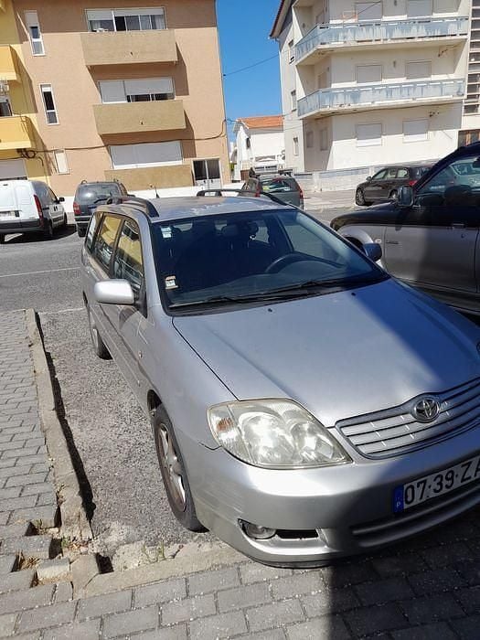 Usado 2004 Toyota Corolla Sedan | € 4.000 (Bom preço) - Imagem 1/4