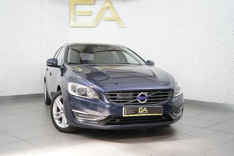 Azul Usado 2013 Volvo V60 Carrinha | € 14.480 - Imagem 1/4