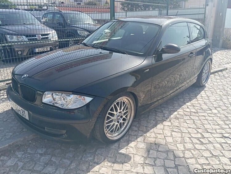 Preto Usado 2008 BMW 118 Citadino | € 8.900 (Bom preço) - Imagem 1/1