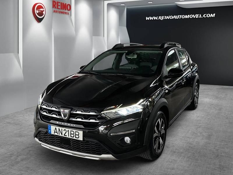 Preto Usado 2021 Dacia Sandero Citadino | € 15.500 (Preço elevado) - Imagem 1/4