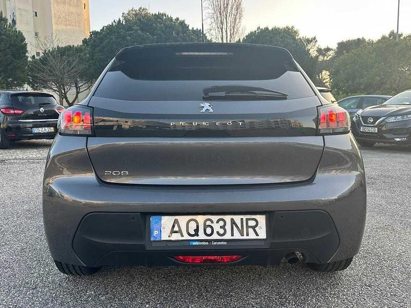 Usado Peugeot 208 Active 75 HP (55 kW) 2022 Cinza Citadino