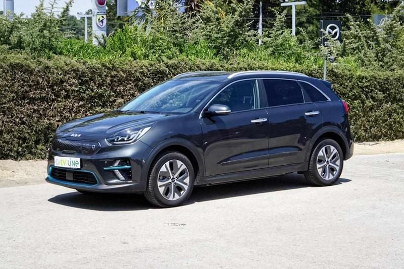 Cinza Usado 2022 Kia e-Niro Spirit SUV | € 26.000 (Preço justo) - Imagem 1/2
