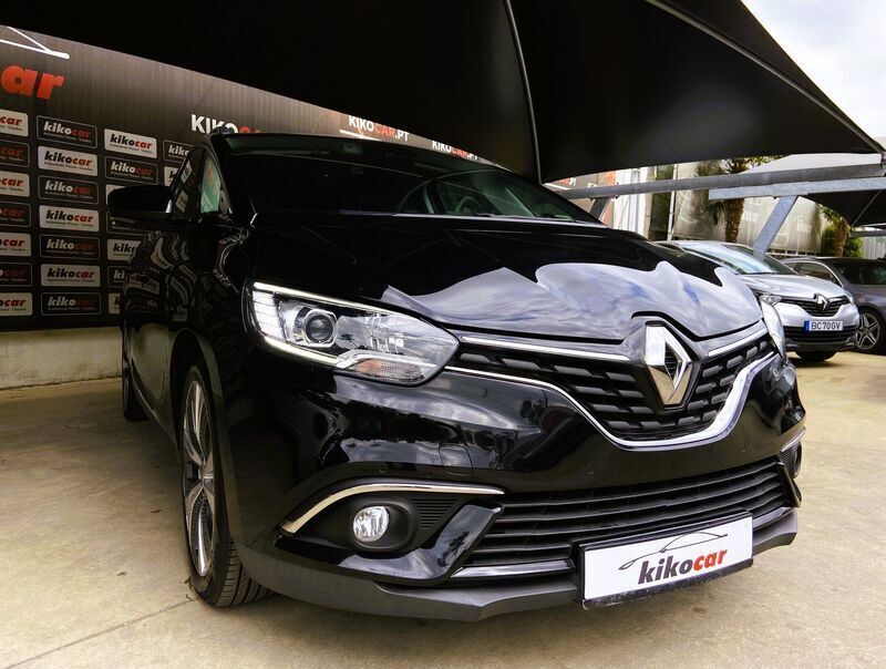 Preto Usado 2018 Renault Scénic IV Intens Monovolume | € 17.000 (Preço justo) - Imagem 1/4