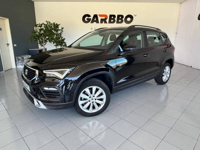 Preto Usado 2021 Seat Ateca Style SUV | € 24.950 - Imagem 1/4