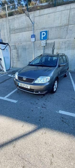 Usado 2004 Toyota Corolla Carrinha | € 4.850 (Bom preço) - Imagem 1/4
