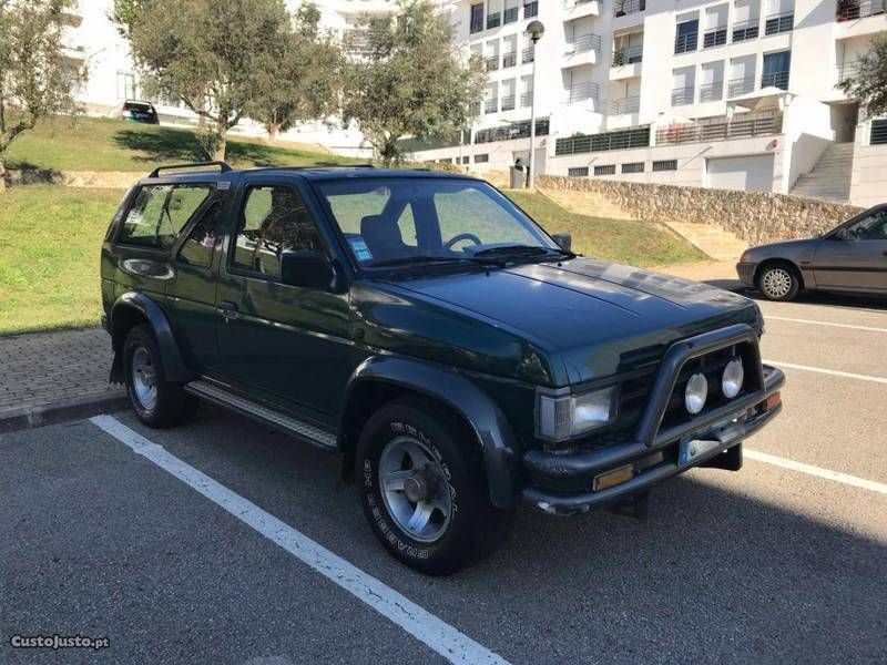 Nissan terrano i