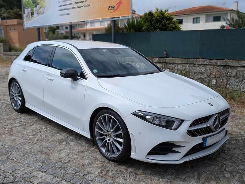 Branco Usado 2019 Mercedes A200 Citadino | € 28.000 (Caro) - Imagem 1/4