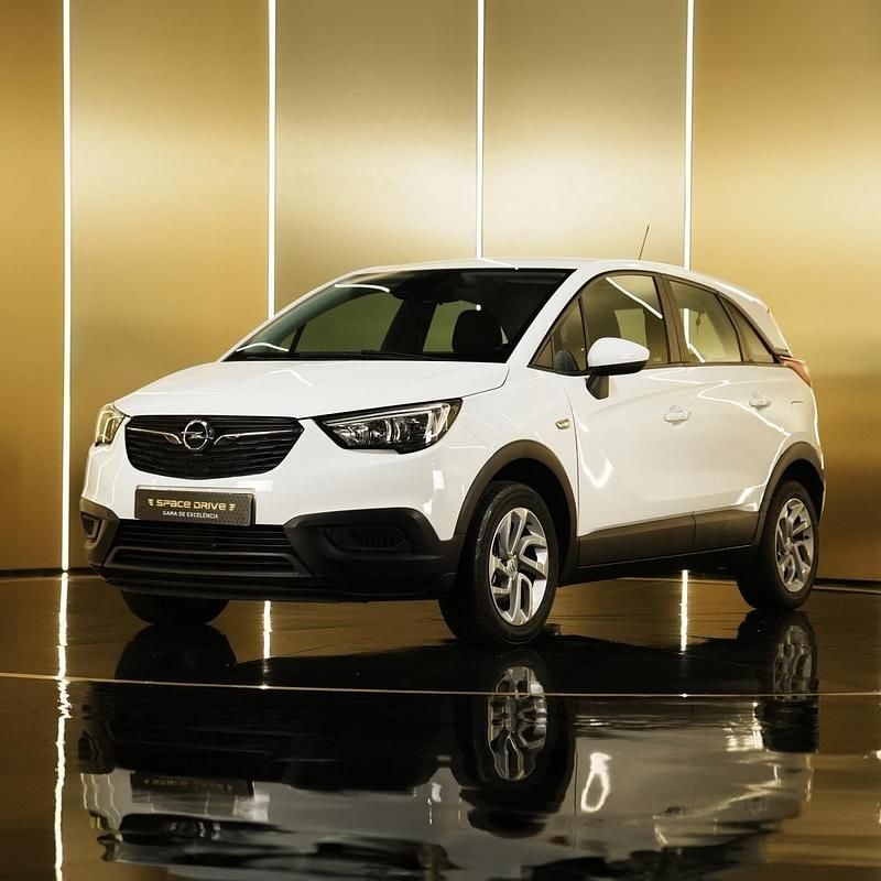 Usado Opel Crossland X Edition 110 HP (80 kW) 2018 Branco SUV