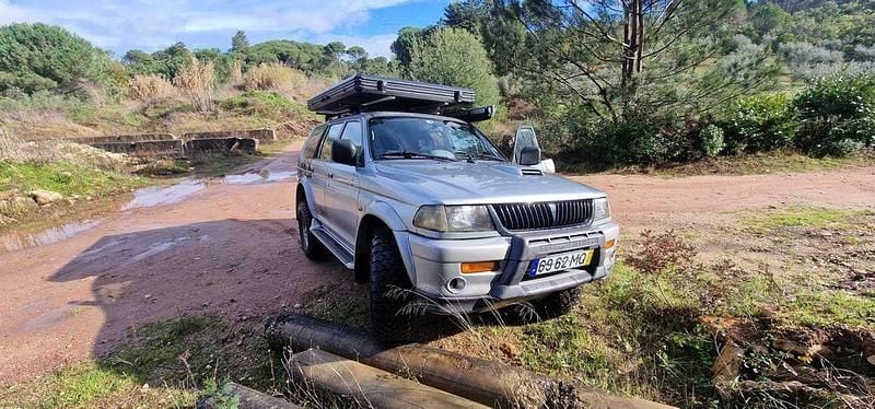 Usado 1999 Mitsubishi Pajero SUV | € 9.000 - Imagem 1/4