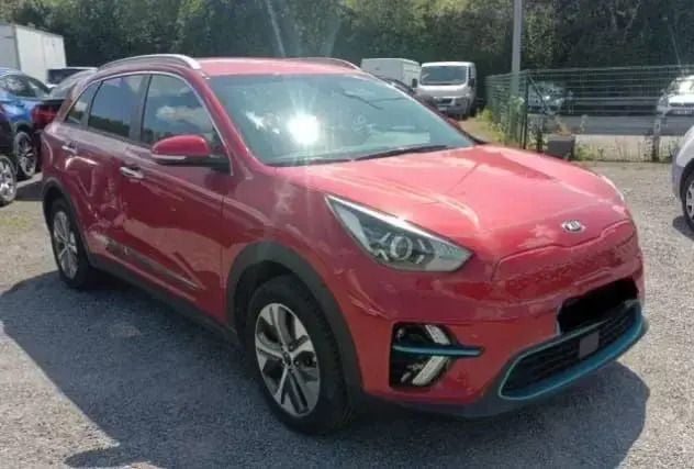 Vermelho Usado 2020 Kia e-Niro SUV | € 22.990 (Preço justo) - Imagem 1/4