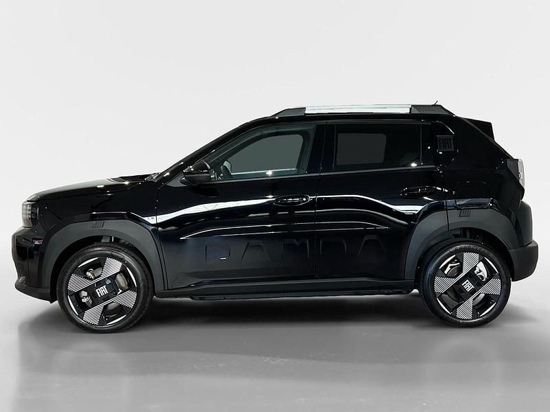 Novo Fiat 600 La Prima 83 kW (113 HP) 2025 Preto SUV