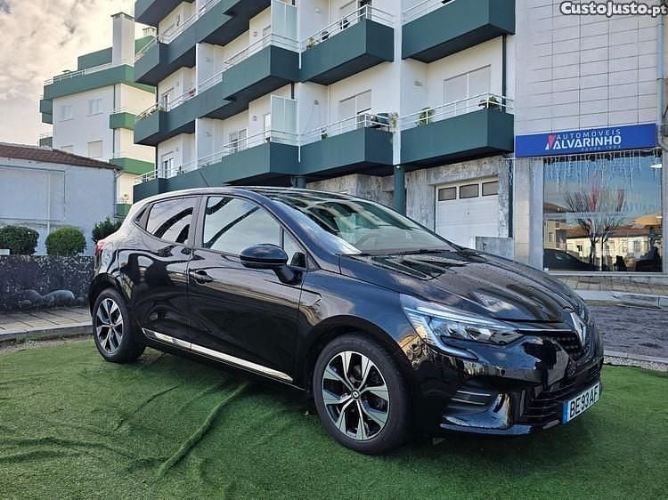 Preto Usado 2023 Renault Clio V Evolution Citadino | € 18.950 (Preço justo) - Imagem 1/1