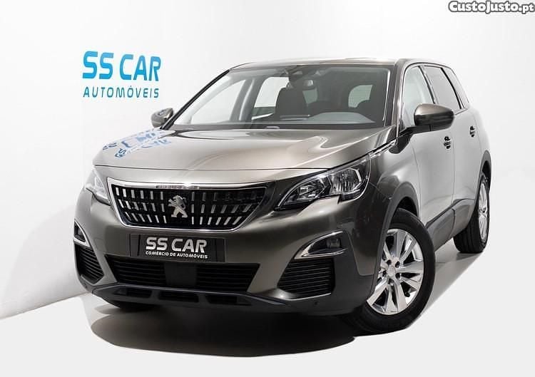 Cinza Usado 2020 Peugeot 5008 Allure SUV | € 15.890 (Preço justo) - Imagem 1/1
