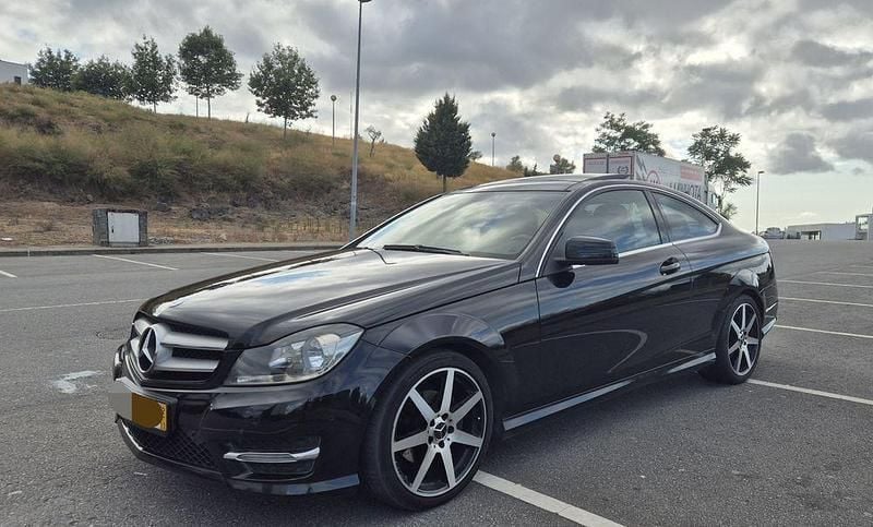 Usado 2012 Mercedes C220 AMG Coupé | € 14.999 (Super Preço) - Imagem 1/4