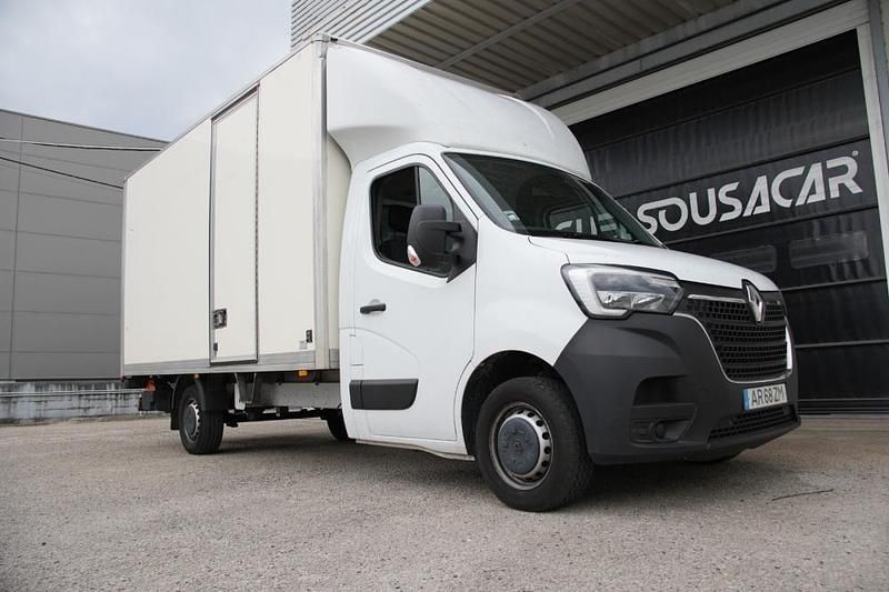 Branco Usado 2022 Renault Master | € 28.000 (Preço elevado) - Imagem 1/4