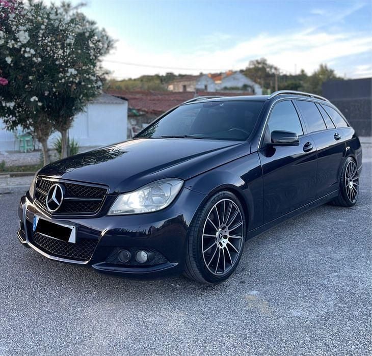 Usado 2012 Mercedes C220 AMG Sedan | € 9.500 (Super Preço) - Imagem 1/4