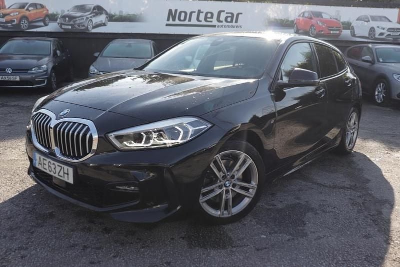 Preto Usado 2021 BMW 118 Citadino | € 24.250 (Super Preço) - Imagem 1/4