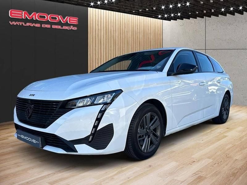 Usado Peugeot 308 Active 130 HP (95 kW) 2023 Branco Carrinha