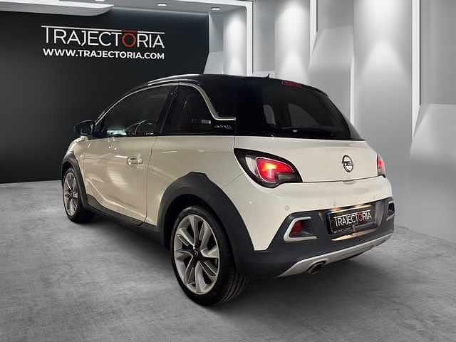 Usado Opel Adam 116 HP (85 kW) 2014 Branco Citadino