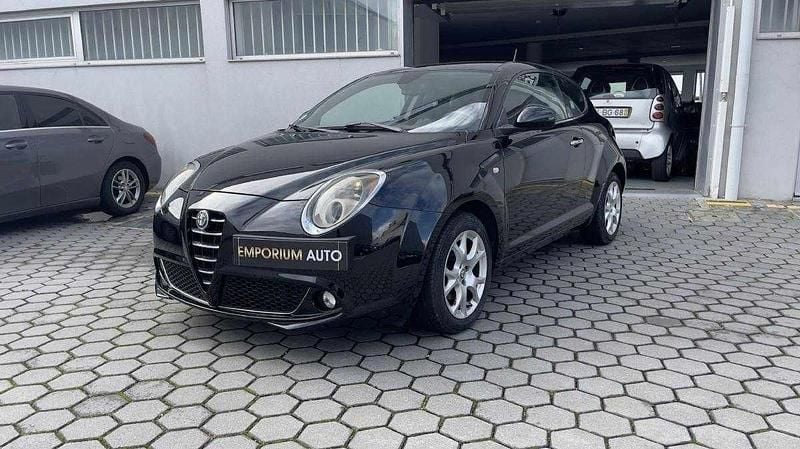 Preto Usado 2012 Alfa Romeo MiTo Distinctive Citadino | € 9.499 (Preço elevado) - Imagem 1/4