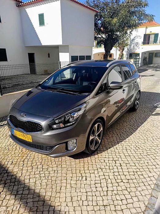 Usado 2016 Kia Carens Monovolume | € 12.900 (Preço justo) - Imagem 1/4