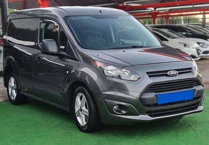 Usado Ford Transit Connect 120 HP (88 kW) 2017 Cinzento Monovolume