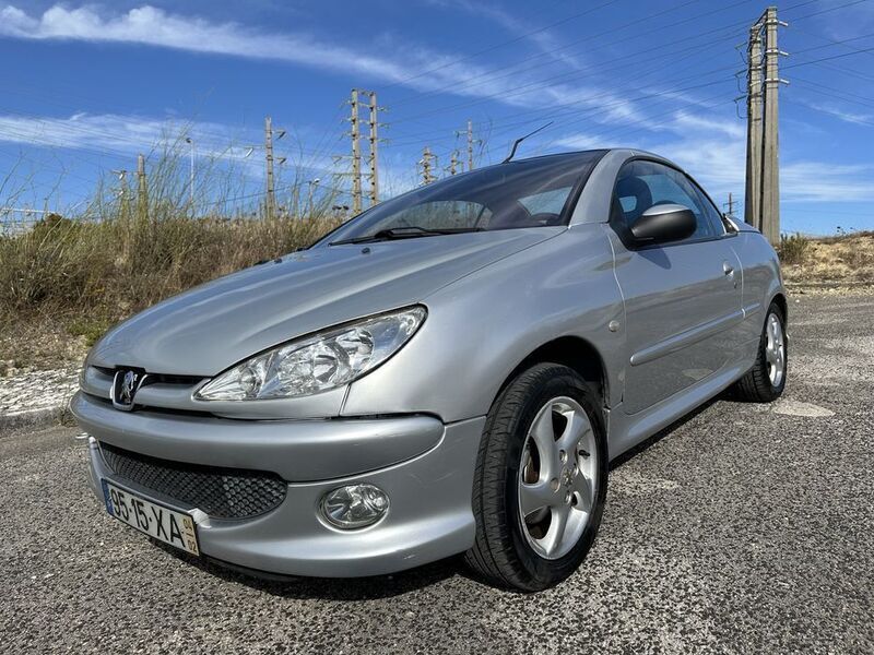 Usado 2004 Peugeot 206 CC Cabrios | € 4.750 (Preço justo) - Imagem 1/4