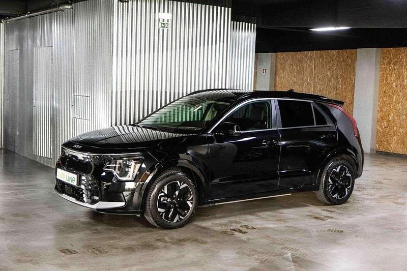 Preto Usado 2023 Kia e-Niro SUV | € 32.000 (Preço elevado) - Imagem 1/4