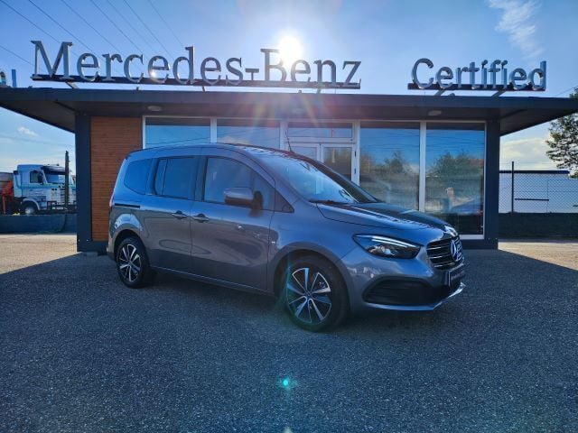 Cinza selenite Usado 2023 Mercedes T180 Progressive Monovolume | € 32.900 - Imagem 1/4