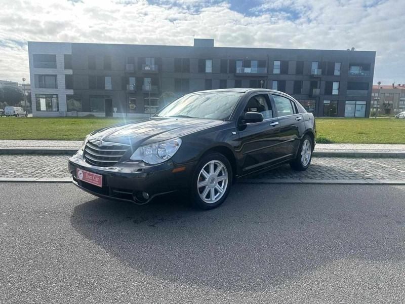 Preto Usado 2007 Chrysler Sebring Sedan | € 4.990 - Imagem 1/4