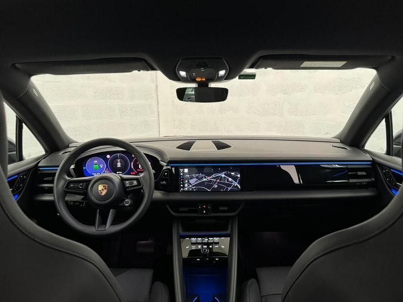 Usado Porsche Macan 379 kW (516 HP) 2024 Cinzento SUV