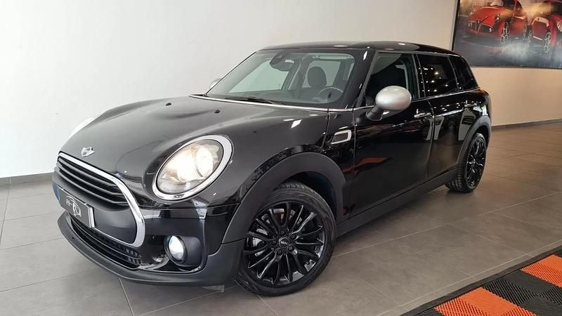 Preto Usado 2018 Mini One D Clubman Carrinha | € 13.990 (Preço justo) - Imagem 1/4