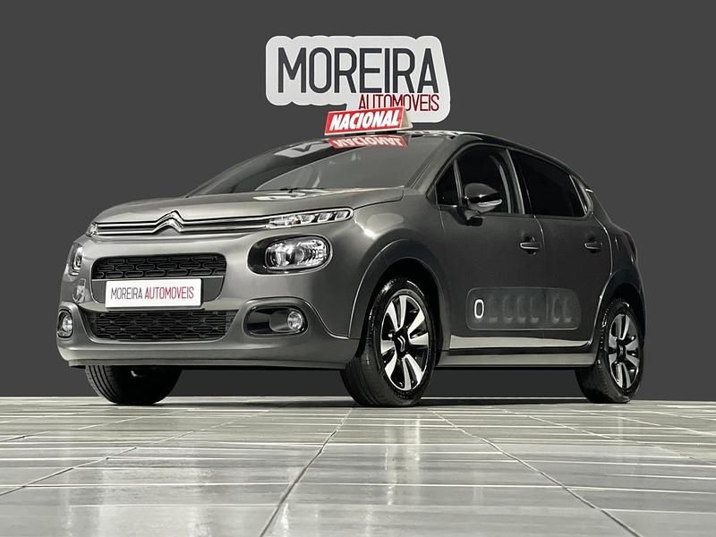 Cinza Usado 2018 Citroën C3 Feel Citadino | € 11.999 (Preço elevado) - Imagem 1/4