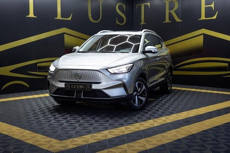 Cinza Usado 2022 MG ZS Luxury SUV | € 23.900 (Preço justo) - Imagem 1/4