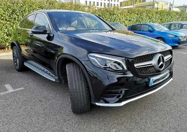 Usado Mercedes GLC350 320 HP (235 kW) 2018 Coupé